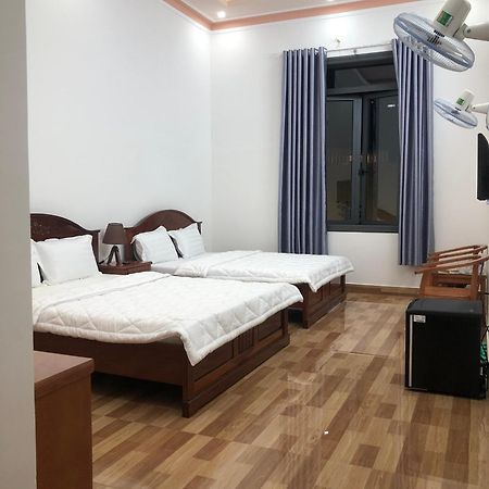 Khach San Nguyen Long Hotel Бао Лок Екстериор снимка